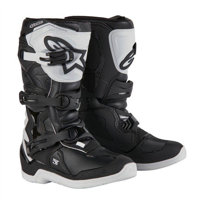 tech-3s-youth-boots-|-white-black-0021--yth-03