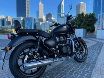 royal-enfield--meteor-350-stellar-abs